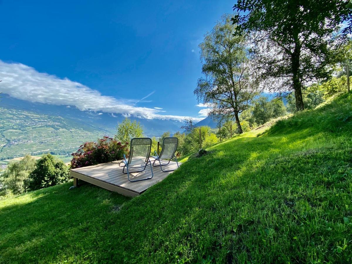 Eco Lodge With Jacuzzi And View In The Swiss Alps Grône 외부 사진