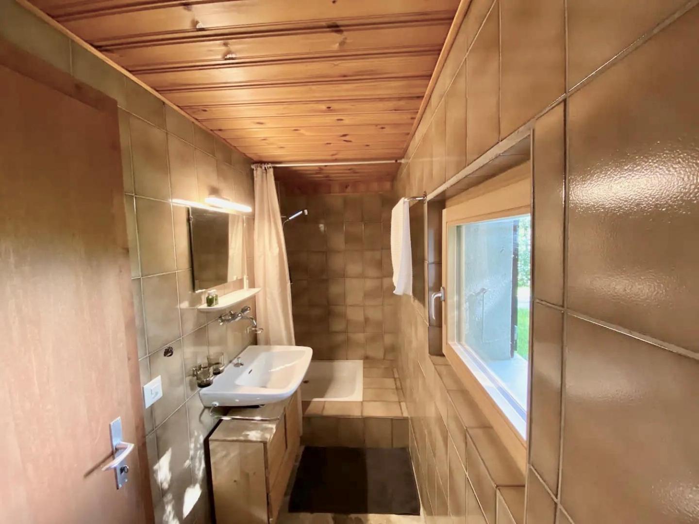 Eco Lodge With Jacuzzi And View In The Swiss Alps Grône 외부 사진